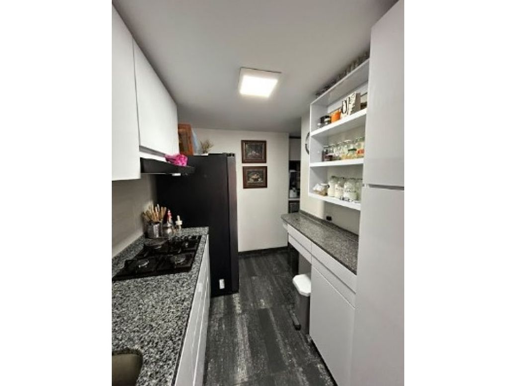 Apartamento de 3 alcobas en venta en Lisboa, Bogotá, 90 m² · foto 6 de 16