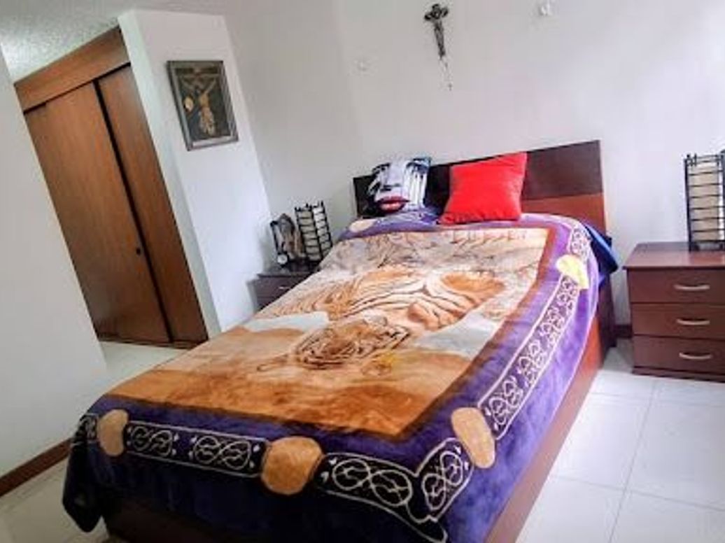 Apartamento de 3 alcobas en venta en Hayuelos, Bogotá, 84 m² · foto 14 de 20