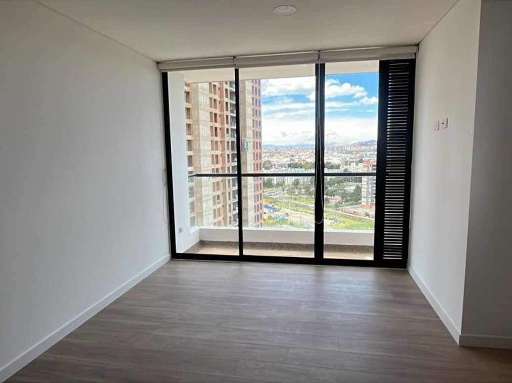 Apartamento de 3 alcobas en arriendo en San Jose De Usaquen, Bogotá, 90 m² · foto 2 de 20