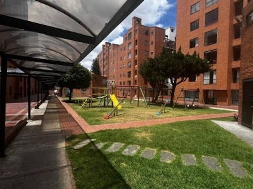 Apartamento de 3 alcobas en venta en La Esperanza, Bogotá, 99 m² · foto 6 de 20
