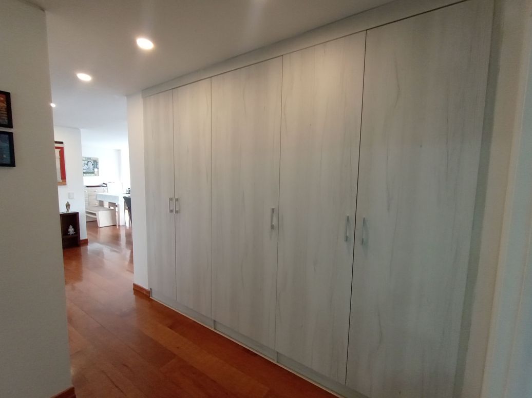 Apartamento de 2 alcobas en venta en Chico Norte Et. Ii, Bogotá, 118 m² · foto 9 de 18