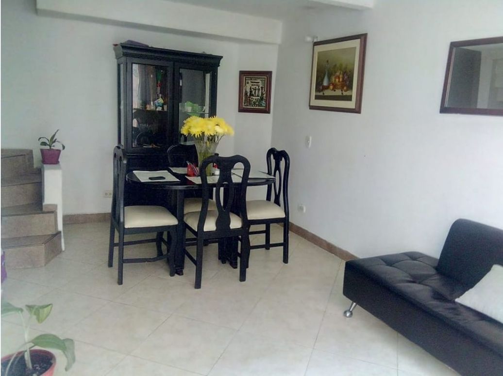 Casa de 3 alcobas en venta en Tierra Buena, Bogotá, 64 m² · foto 4 de 13