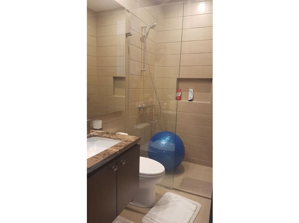 Apartamento de 4 alcobas en venta en El Refugio, Bogotá, 365 m² · foto 4 de 20