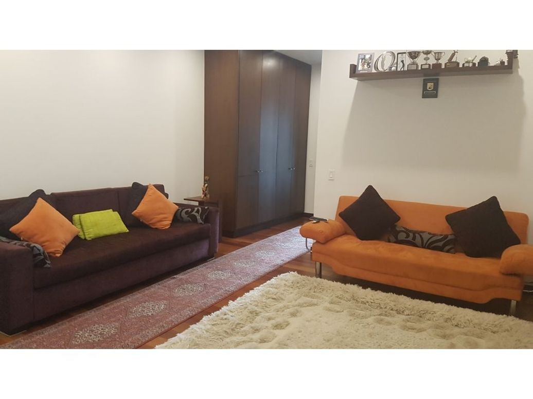 Apartamento de 4 alcobas en venta en El Refugio, Bogotá, 365 m² · foto 12 de 20