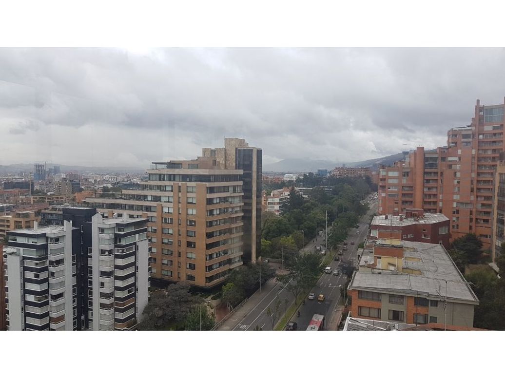 Apartamento de 4 alcobas en venta en El Refugio, Bogotá, 365 m² · foto 10 de 20