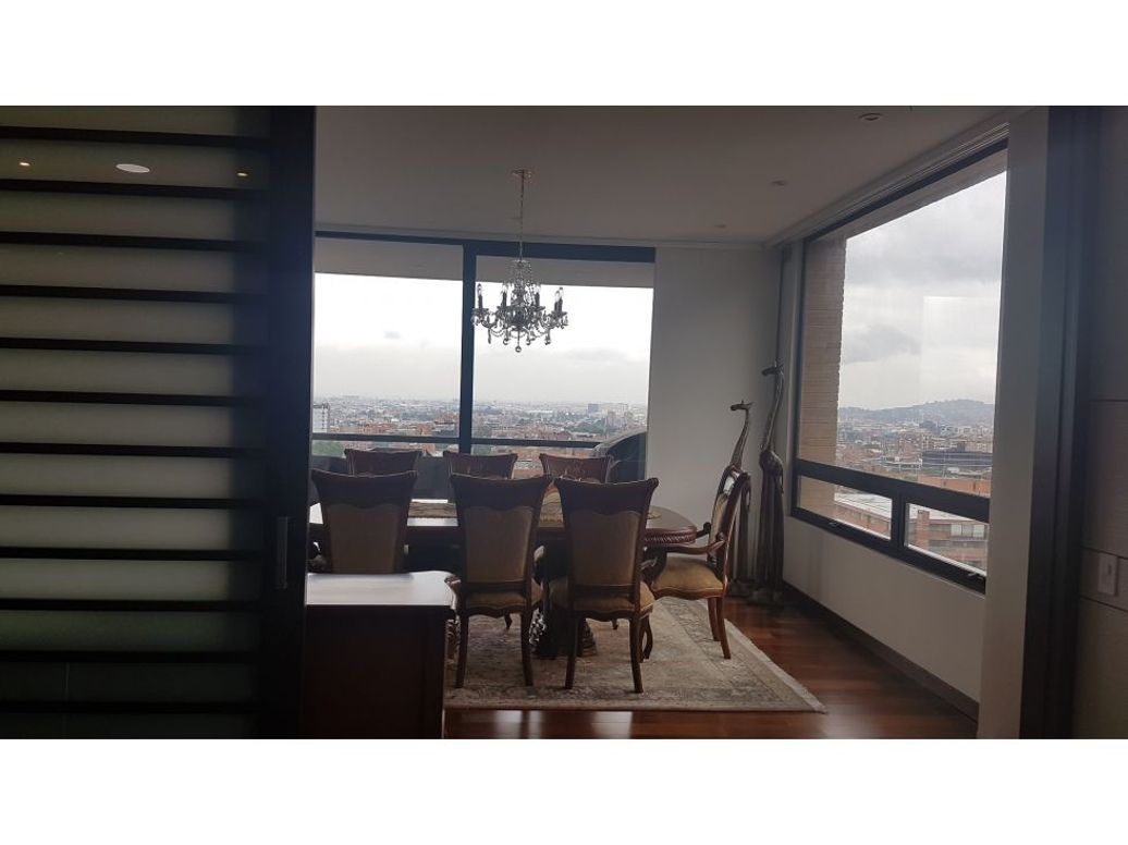 Apartamento de 4 alcobas en venta en El Refugio, Bogotá, 365 m² · foto 15 de 20