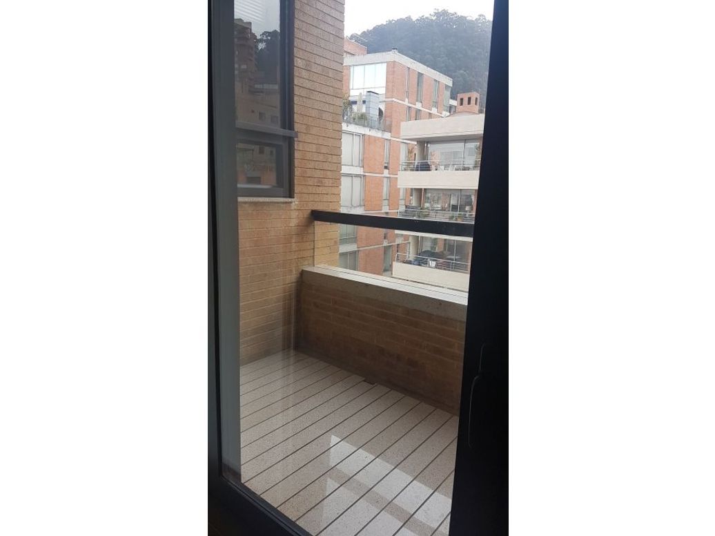 Apartamento de 4 alcobas en venta en El Refugio, Bogotá, 365 m² · foto 20 de 20