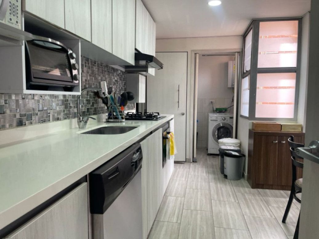 Apartamento de 2 alcobas en venta en Chico Norte Et. Ii, Bogotá, 118 m² · foto 4 de 20