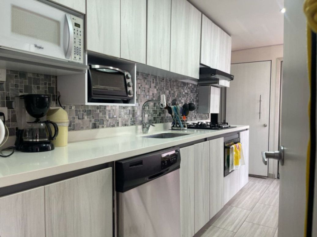 Apartamento de 2 alcobas en venta en Chico Norte Et. Ii, Bogotá, 118 m² · foto 5 de 20