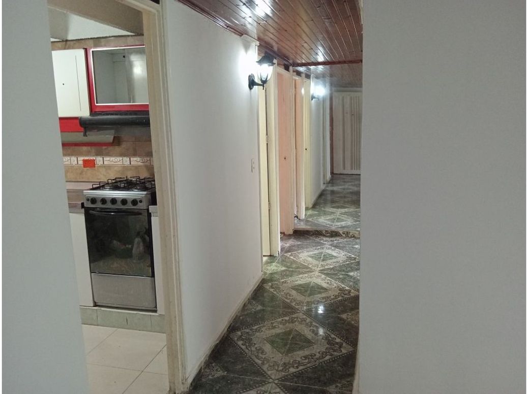 Apartamento de 3 alcobas en venta en Bochica I Sector, Bogotá, 55 m² · foto 4 de 17