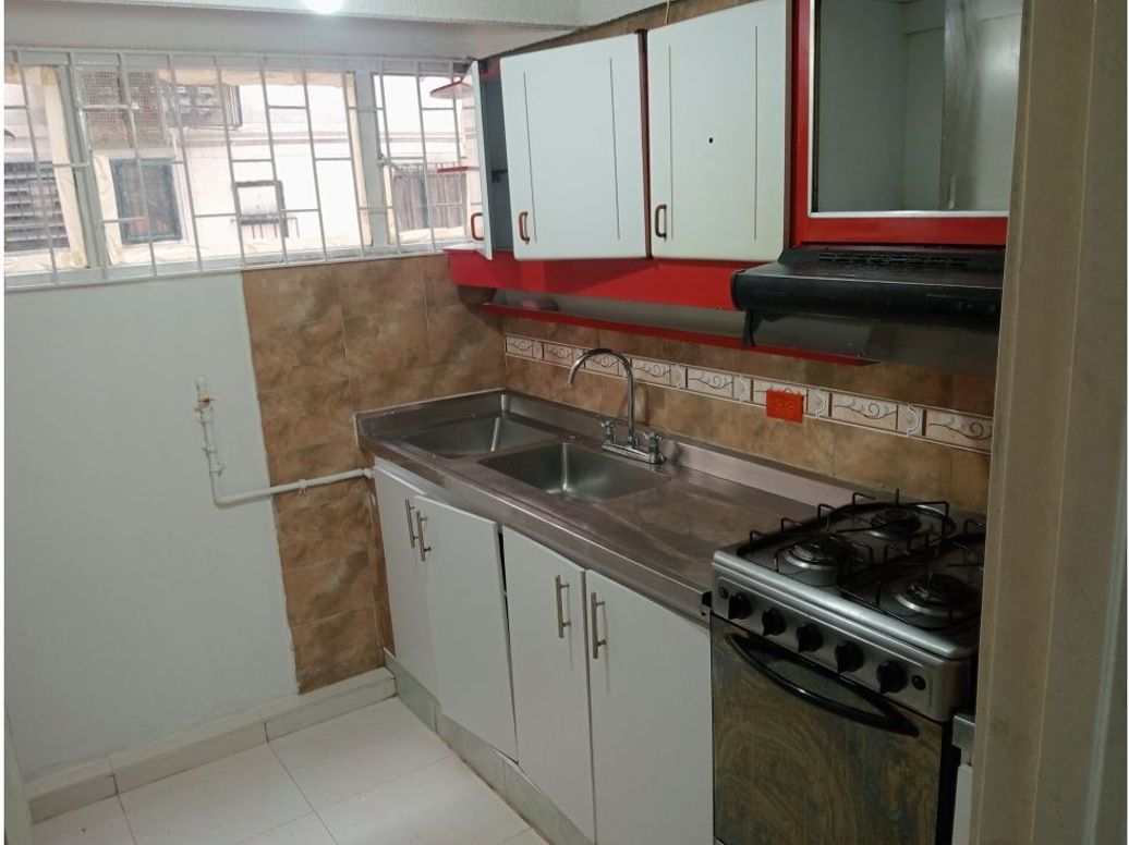 Apartamento de 3 alcobas en venta en Bochica I Sector, Bogotá, 55 m² · foto 6 de 17