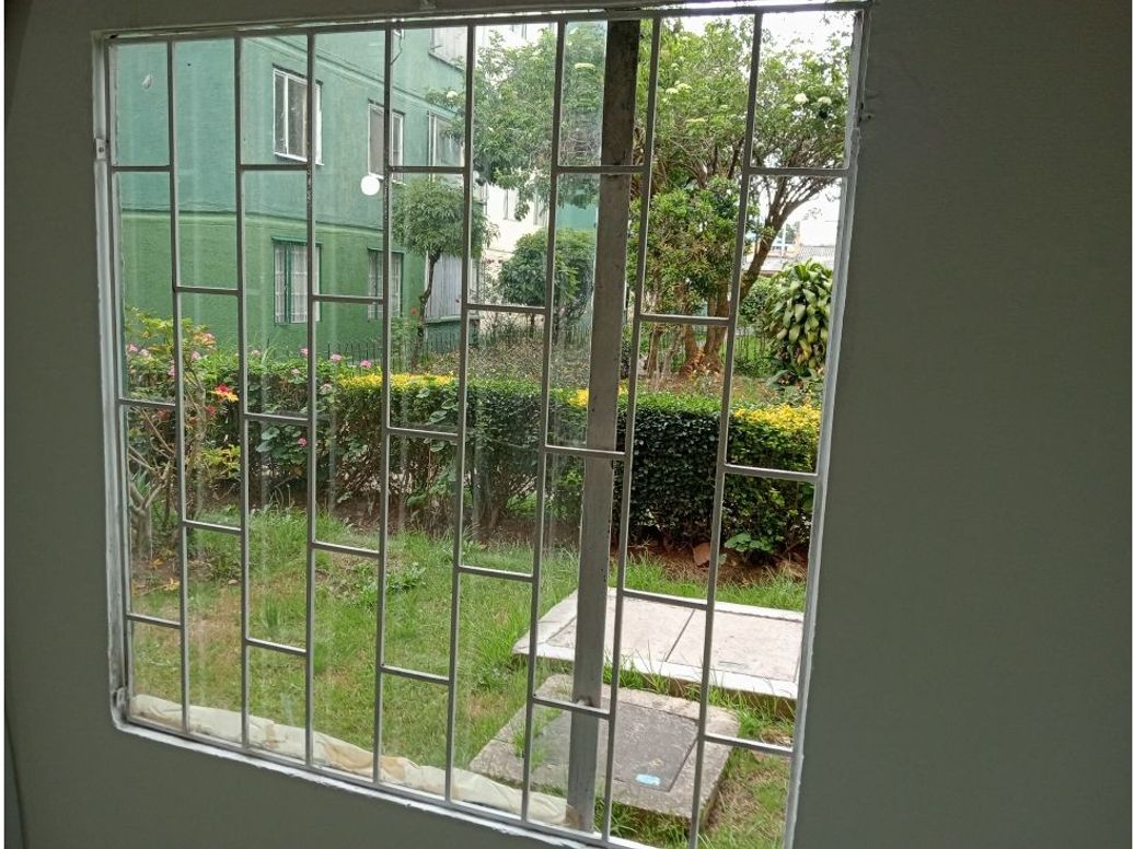 Apartamento de 3 alcobas en venta en Bochica I Sector, Bogotá, 55 m² · foto 12 de 17