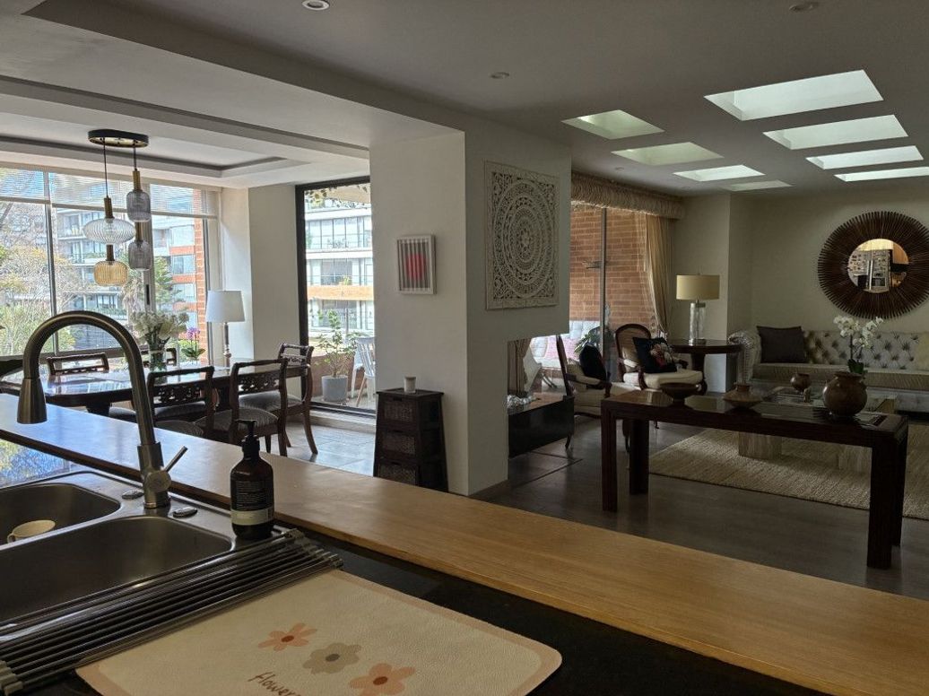 Apartamento de 3 alcobas en venta en Santa Bibiana, Bogotá, 193 m² · foto 4 de 20