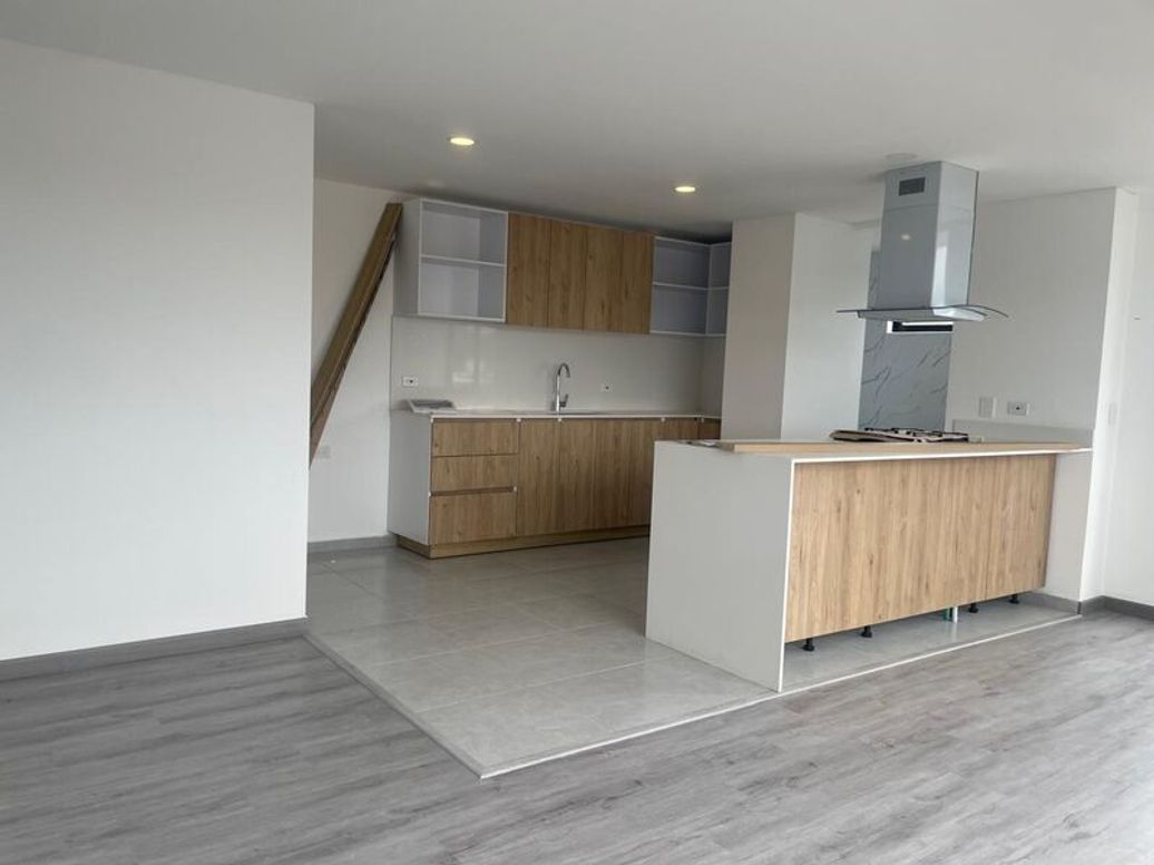 Apartamento de 1 alcoba en venta en Quinta Paredes, Bogotá, 62 m² · foto 8 de 14
