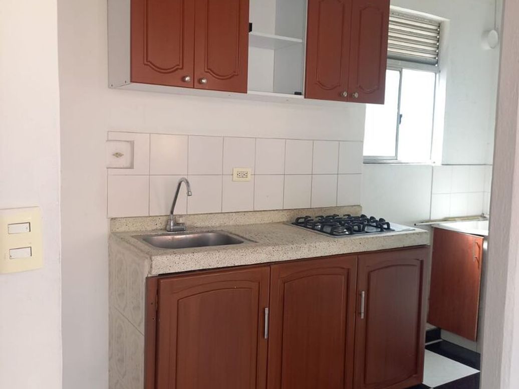 Apartamento de 3 alcobas en venta en La Libertad, Bogotá, 45 m² · foto 2 de 8