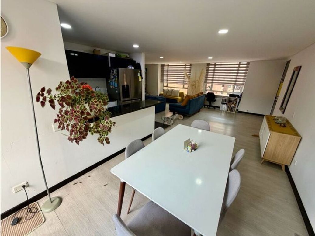 Apartamento de 3 alcobas en venta en Molinos Norte, Bogotá, 114 m² · foto 6 de 18