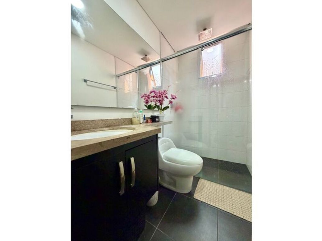 Apartamento de 3 alcobas en venta en Molinos Norte, Bogotá, 114 m² · foto 11 de 18