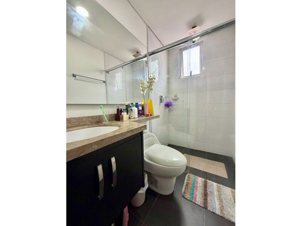 Apartamento de 3 alcobas en venta en Molinos Norte, Bogotá, 114 m² · foto 15 de 18