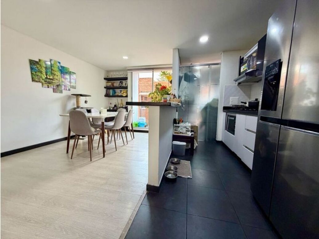Apartamento de 3 alcobas en venta en Molinos Norte, Bogotá, 114 m² · foto 4 de 18