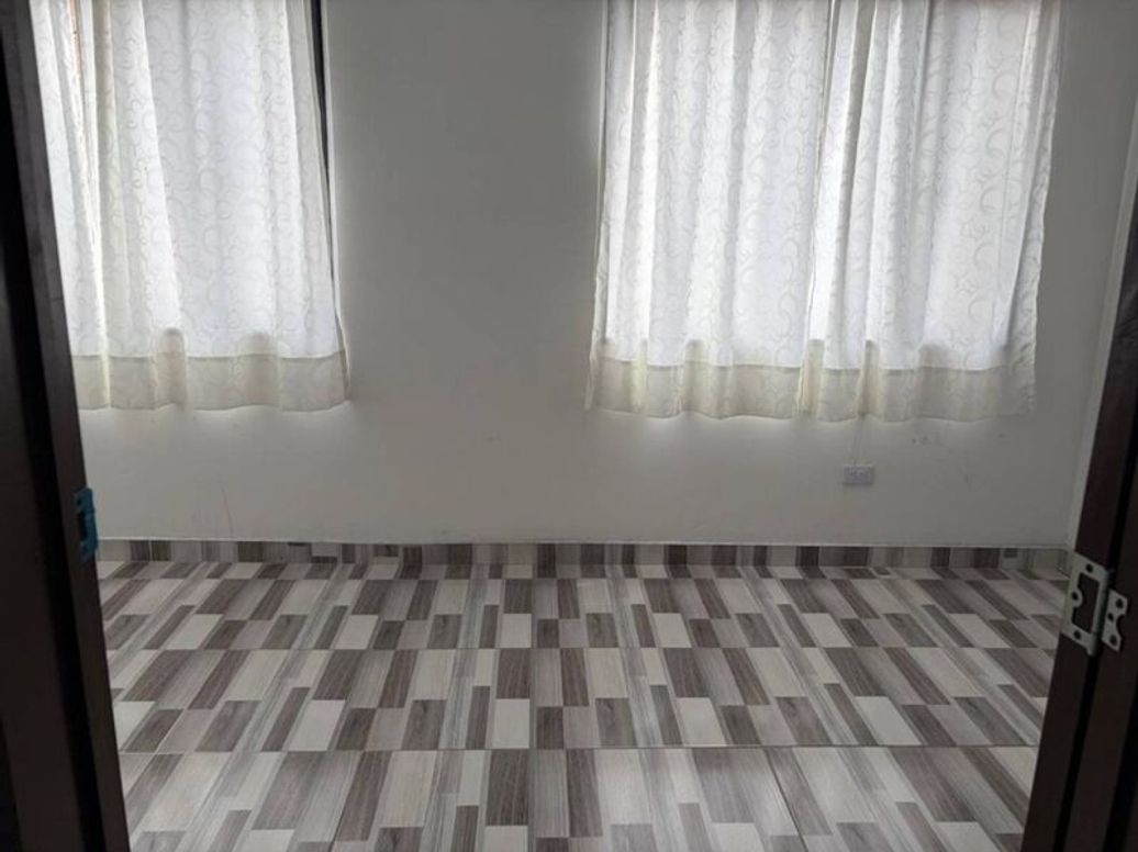 Casa de 4 alcobas en venta en Ismael Perdomo, Bogotá, 195 m² · foto 8 de 13