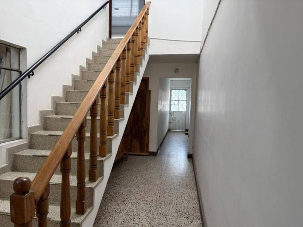 Casa de 4 alcobas en venta en Ismael Perdomo, Bogotá, 195 m² · foto 10 de 13