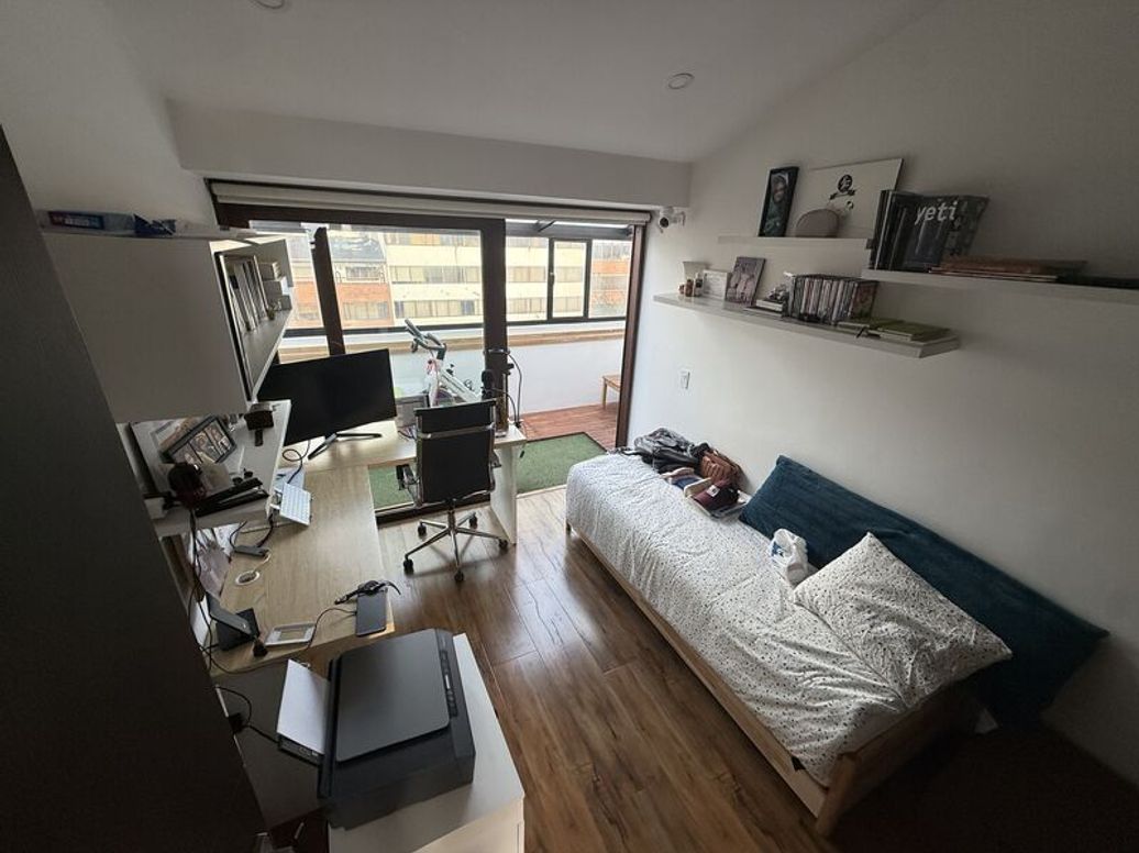 Apartamento de 3 alcobas en venta en Santa Barbara Central, Bogotá, 126 m² · foto 9 de 14