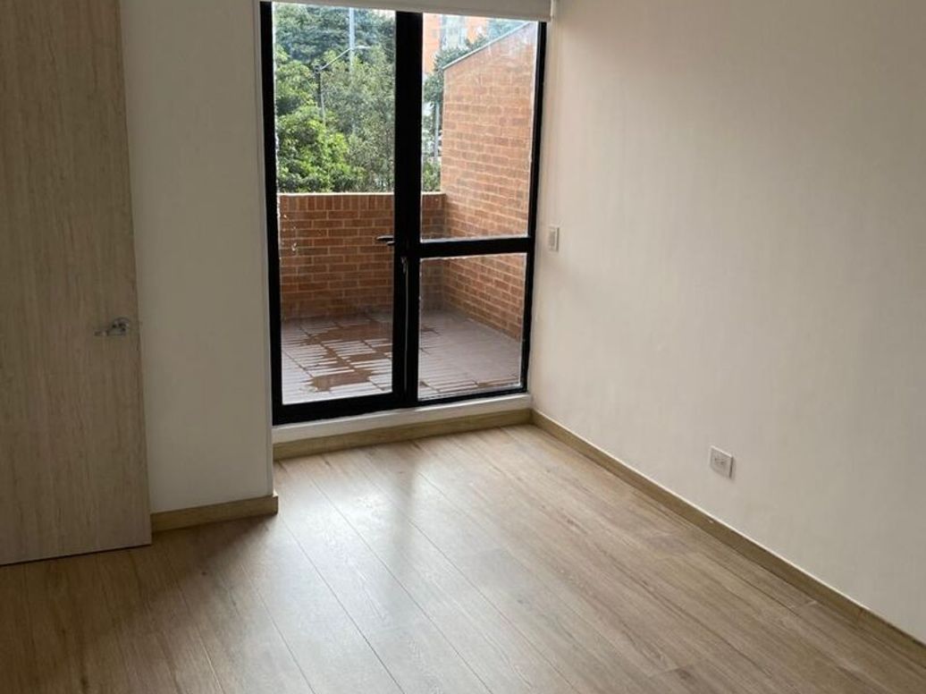 Apartamento de 2 alcobas en venta en Las Acasias, Bogotá, 80 m² · foto 5 de 8