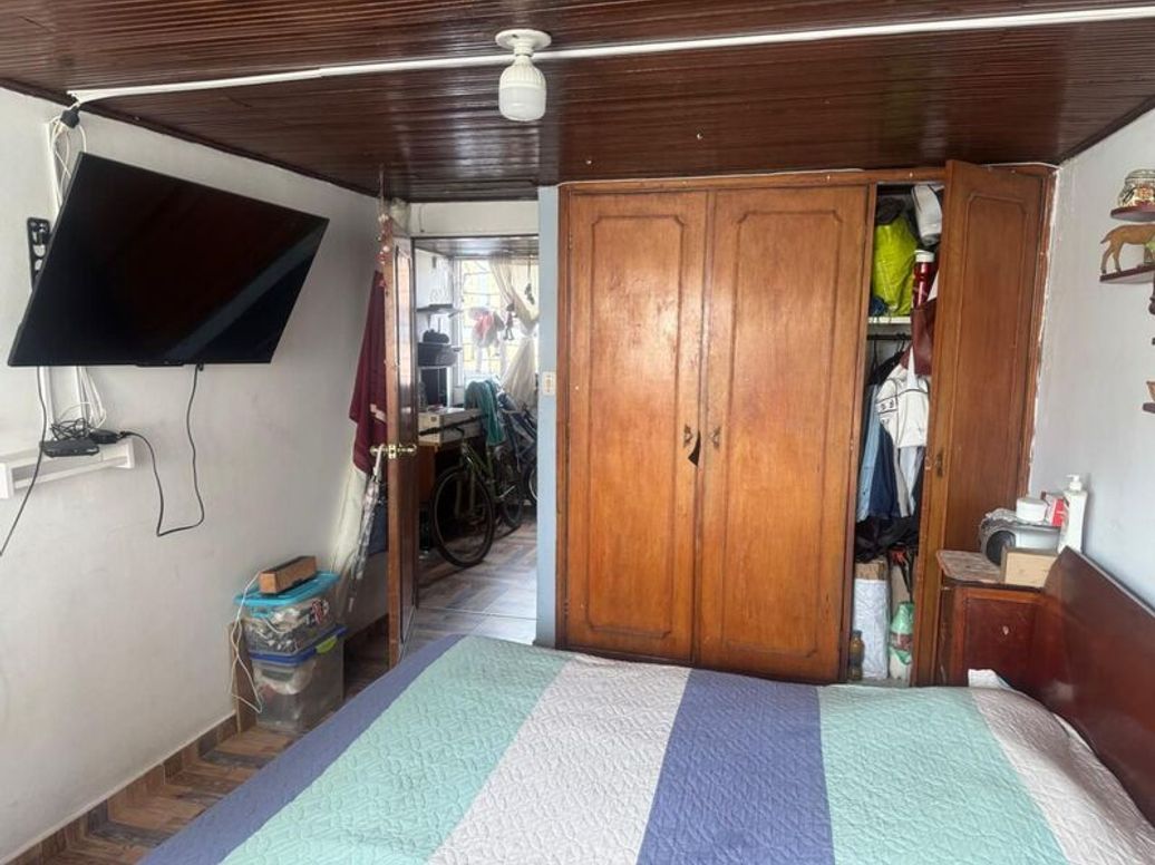 Casa de 7 alcobas en venta en Remanso Sur, Bogotá, 800 m² · foto 10 de 16