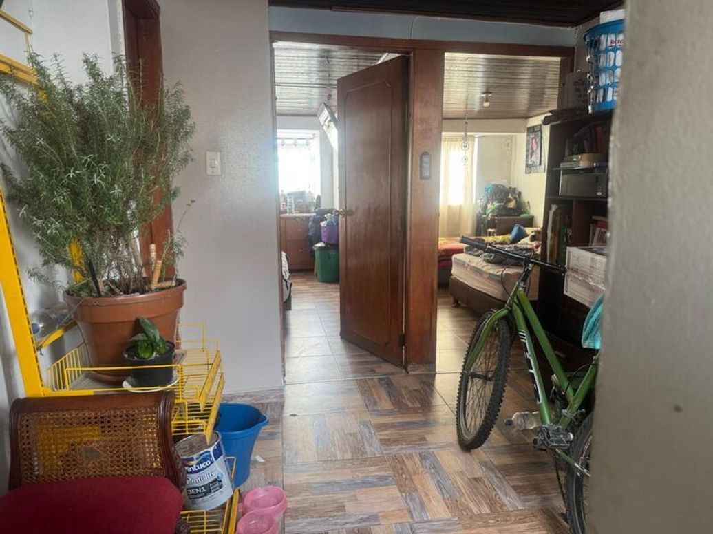 Casa de 7 alcobas en venta en Remanso Sur, Bogotá, 800 m² · foto 12 de 16