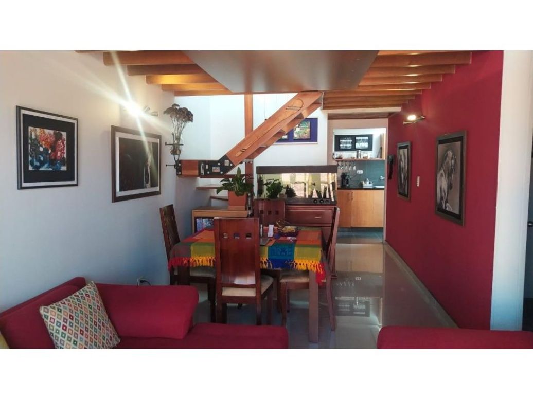 Casa de 4 alcobas en venta en Verbenal, Bogotá, 80 m² · foto 2 de 20