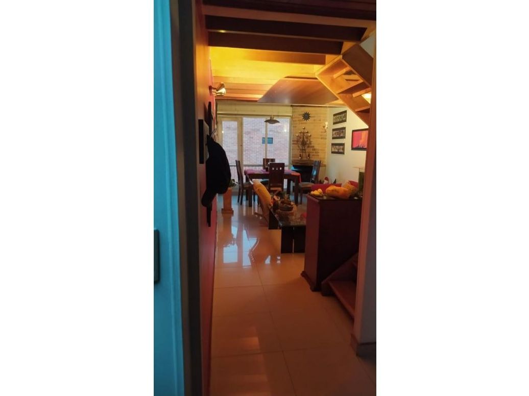 Casa de 4 alcobas en venta en Verbenal, Bogotá, 80 m² · foto 3 de 20