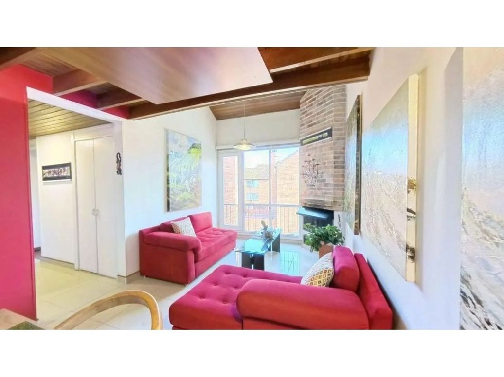 Apartamento de 4 alcobas en venta en Usaquén, Bogotá, 78 m² · foto 2 de 10