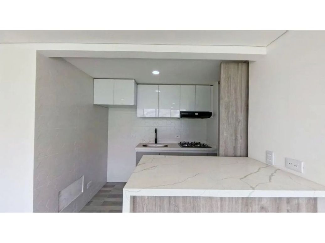 Apartamento de 2 alcobas en venta en Suba, Bogotá, 46 m² · foto 3 de 10