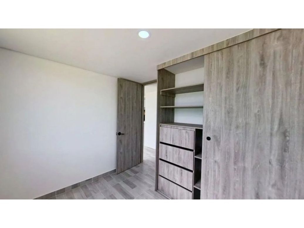 Apartamento de 2 alcobas en venta en Suba, Bogotá, 46 m² · foto 7 de 10