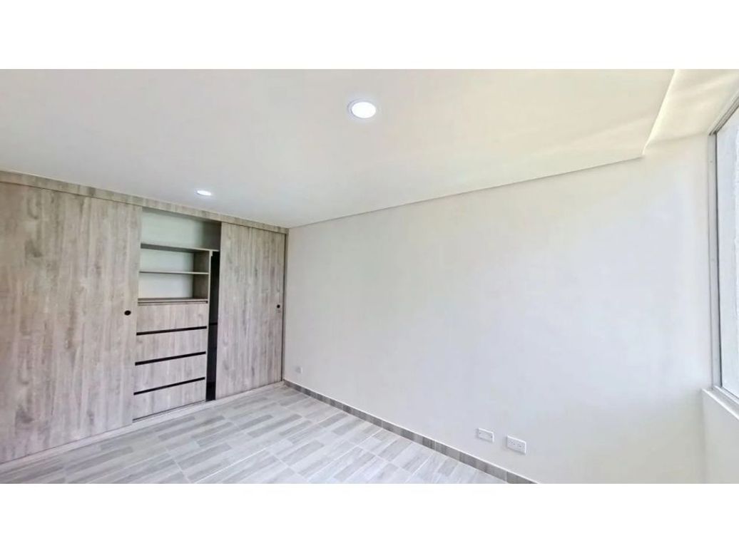 Apartamento de 2 alcobas en venta en Suba, Bogotá, 46 m² · foto 8 de 10