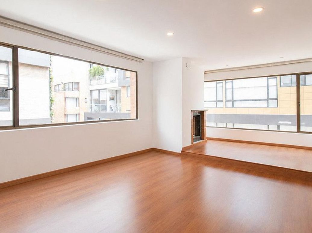 Apartamento de 3 alcobas en venta en La Carolina, Bogotá, 162 m² · foto 10 de 13