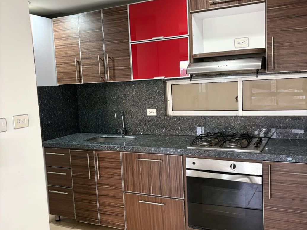 Apartamento de 3 alcobas en venta en Boyacá, Bogotá, 80 m² · foto 4 de 14