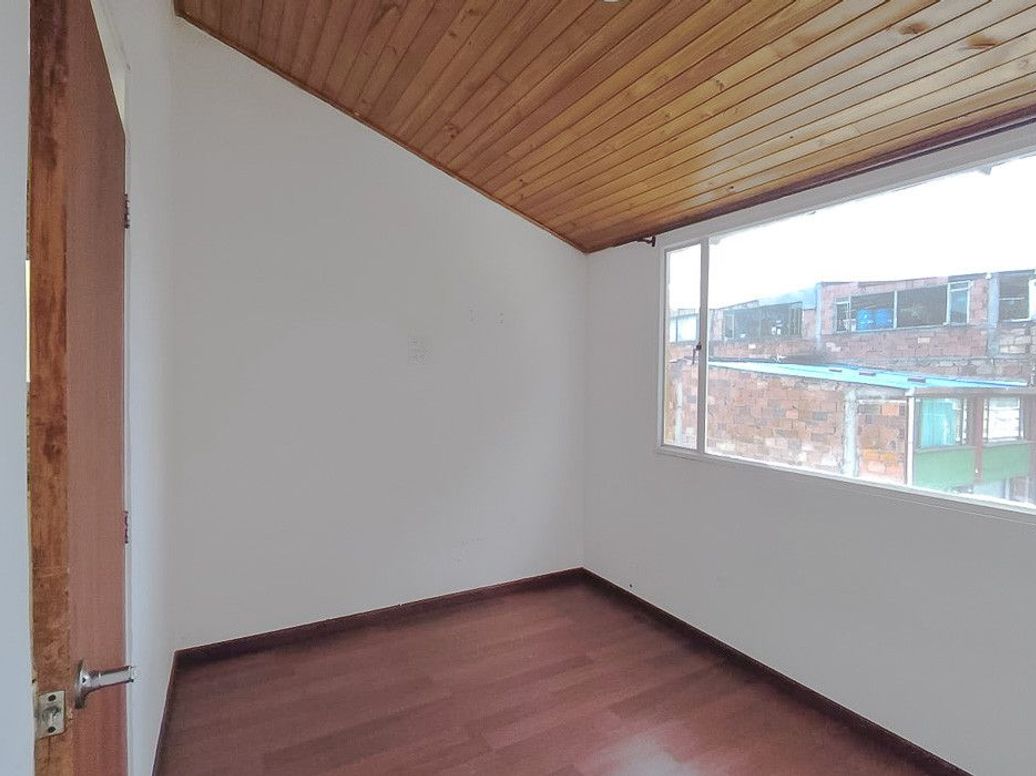 Casa en venta en San Antonio Norte, Bogotá · foto 8 de 20