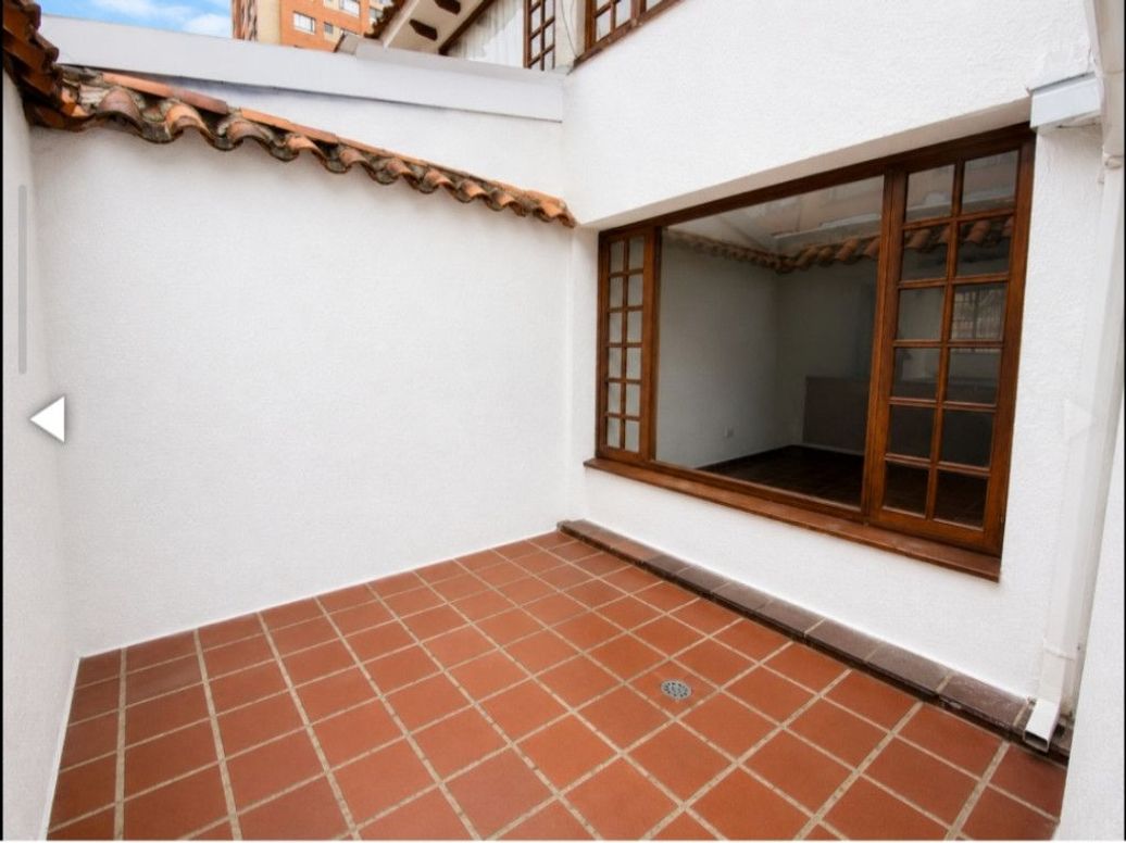 Casa de 3 alcobas en venta en Cedro Narvaez, Bogotá, 160 m² · foto 4 de 8