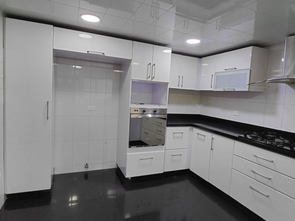 Casa de 5 alcobas en venta en Villa Del Prado, Bogotá, 186 m² · foto 7 de 20