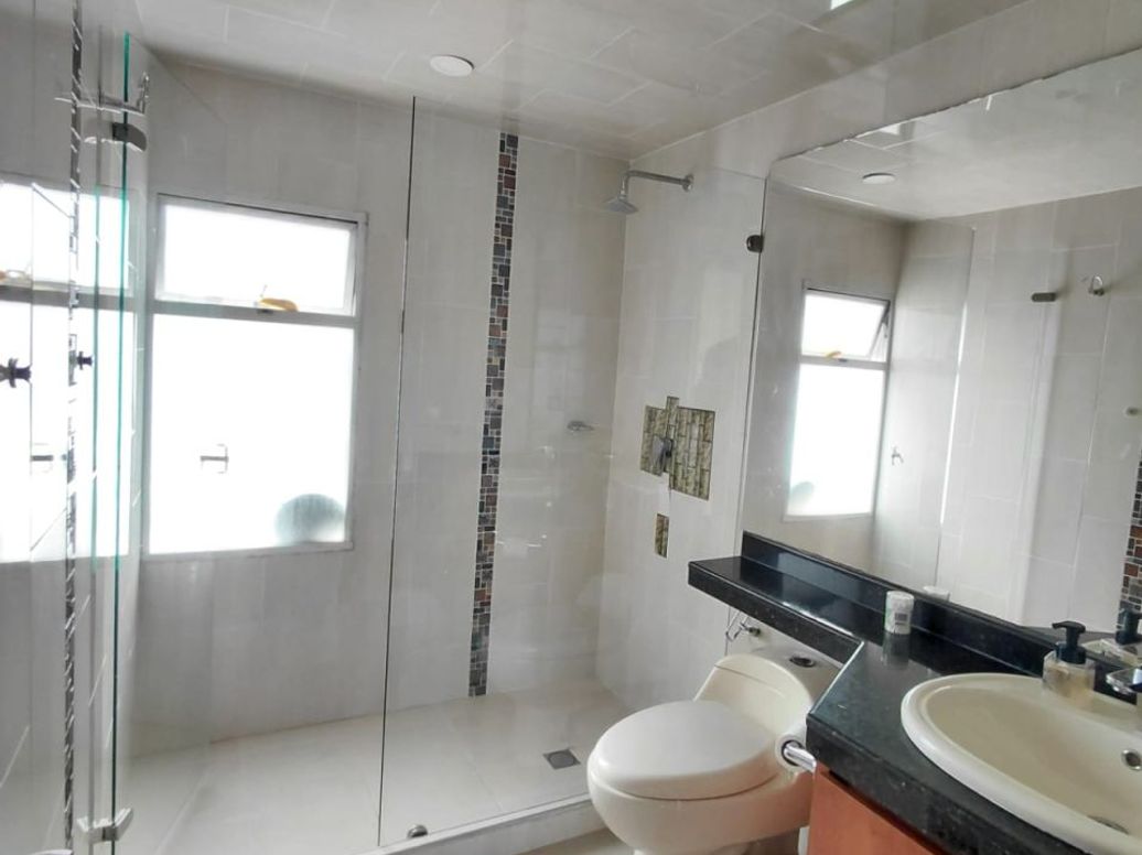 Casa de 5 alcobas en venta en Villa Del Prado, Bogotá, 186 m² · foto 20 de 20