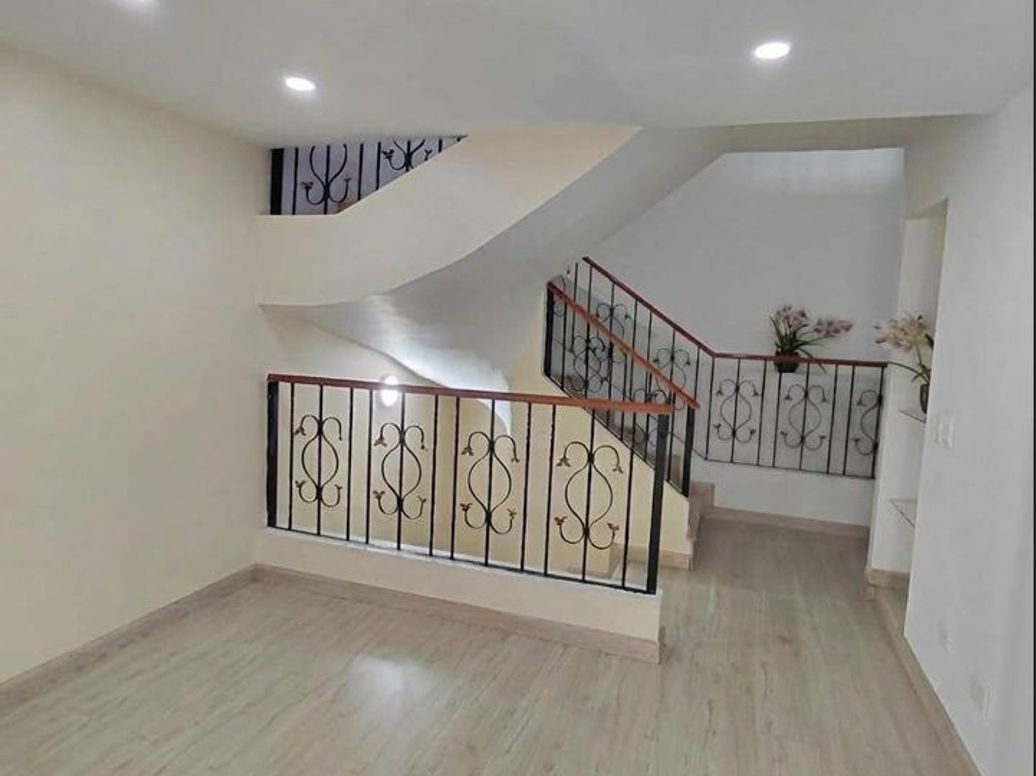 Casa de 5 alcobas en venta en Villa Del Prado, Bogotá, 186 m² · foto 17 de 20