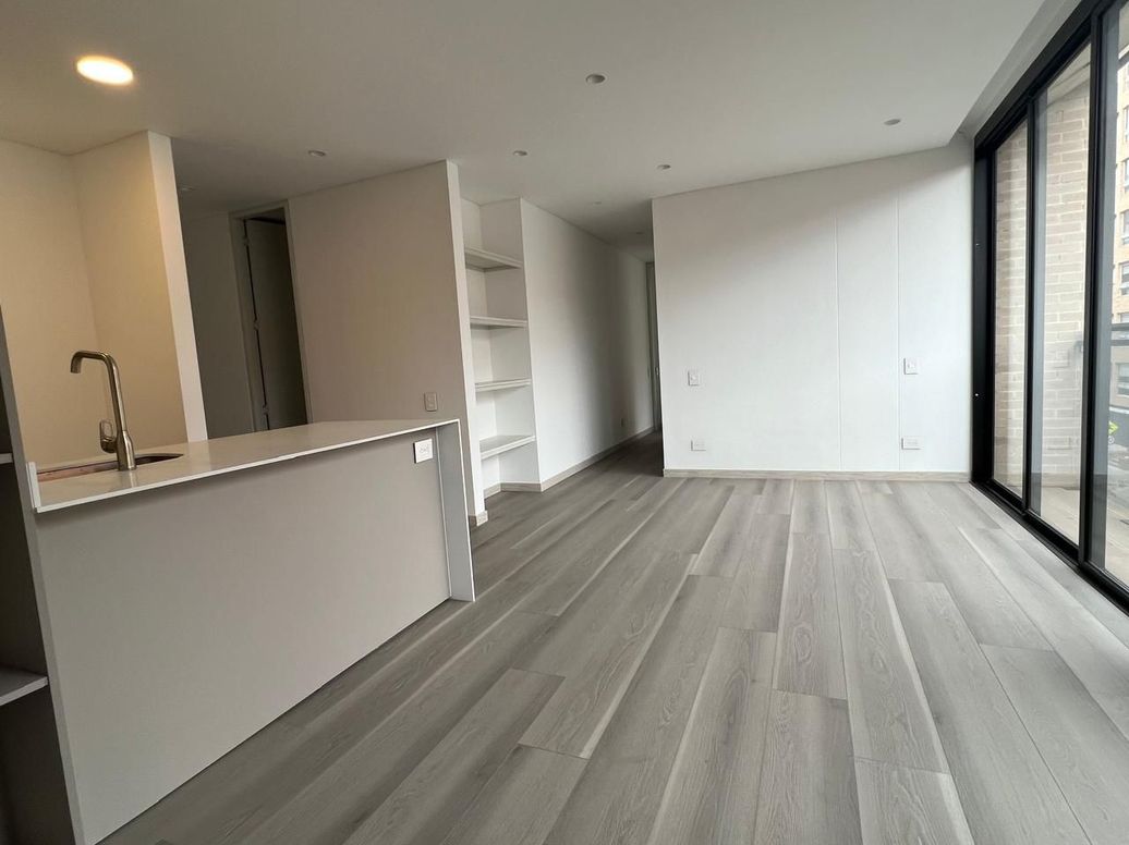 Apartamento de 2 alcobas en venta en Antiguo Country, Bogotá, 92 m² · foto 2 de 18