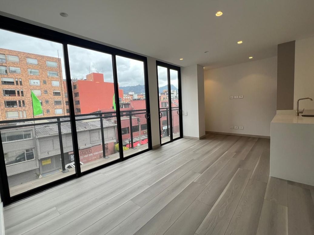 Apartamento de 2 alcobas en venta en Antiguo Country, Bogotá, 92 m² · foto 5 de 18