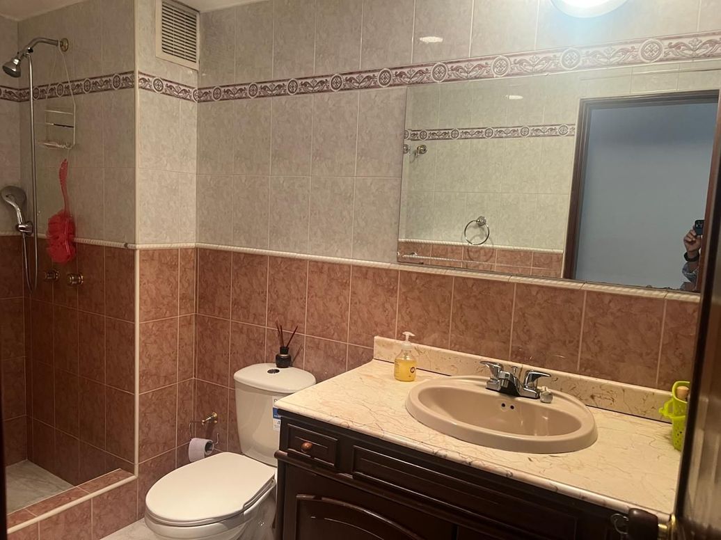 Apartamento de 3 alcobas en venta en Molinos Norte, Bogotá, 210 m² · foto 16 de 17