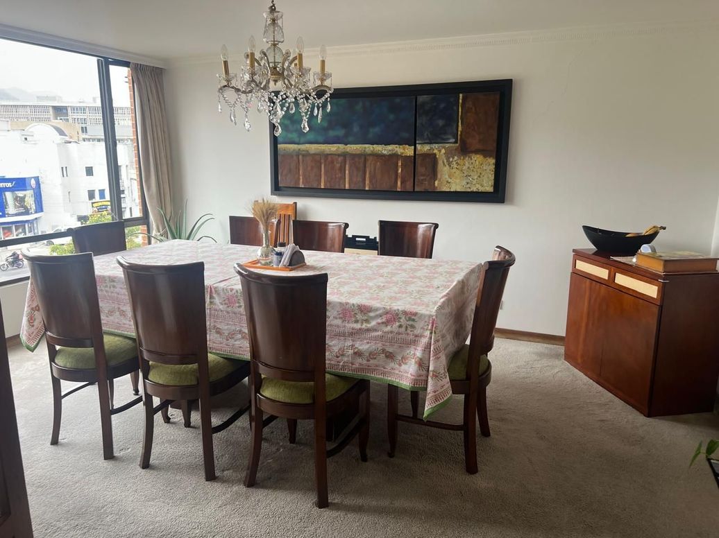 Apartamento de 3 alcobas en venta en Molinos Norte, Bogotá, 210 m² · foto 6 de 17