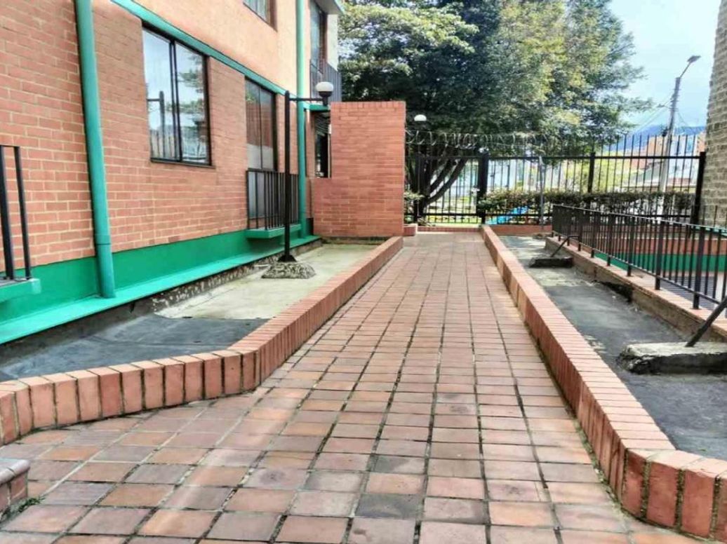 Apartamento de 3 alcobas en venta en San Cristobal Norte, Bogotá, 63 m² · foto 18 de 20