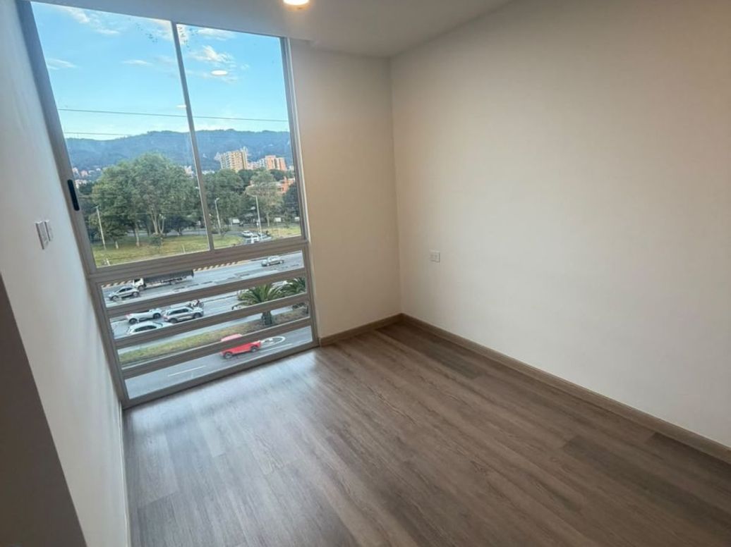 Apartamento de 2 alcobas en arriendo en Antiguo Country, Bogotá, 42 m² · foto 3 de 16