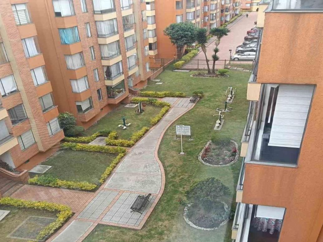 Apartamento de 3 alcobas en venta en Modelia, Bogotá, 64 m² · foto 14 de 20