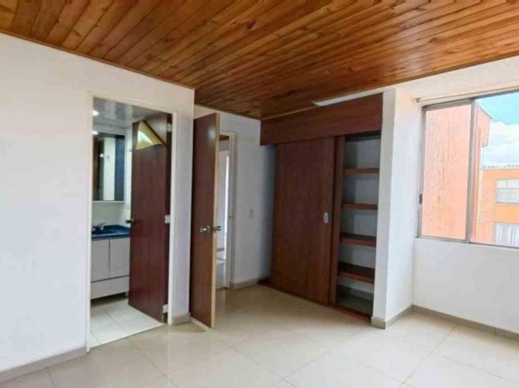 Apartamento de 3 alcobas en venta en Modelia, Bogotá, 64 m² · foto 7 de 20